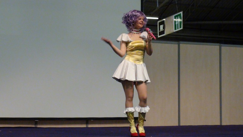 http://www.coucoucircus.org/divers/parismanga/DSC00145.jpg